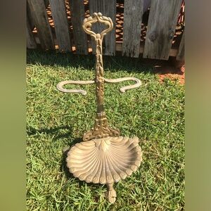 ROYAL Cast Iron Hearth Tool / Umbrella Holder Hand Towel Rack Shell Victorian